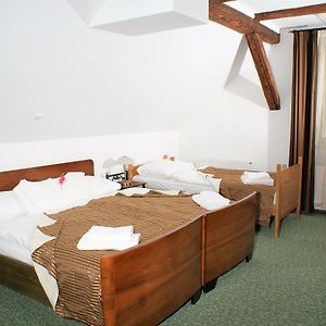 Triple Room Bathroom